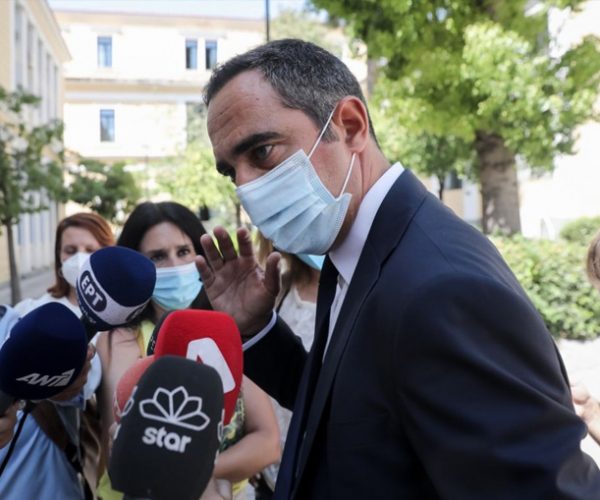 Δικηγόρος Σεμέδο: “Ήταν μαζί σχεδόν επί 15 ώρες, είναι αδιανόητο ξαφνικά να λέει κανείς ότι εδώ υπήρξε βιασμός”